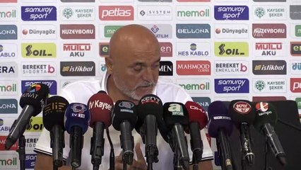 Hikmet Karaman: "Hakem oyun içerisinde kontrolünü kaybetti"