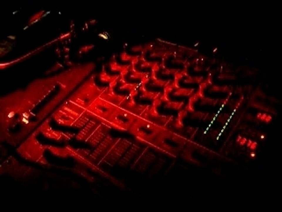 dj k-Ma