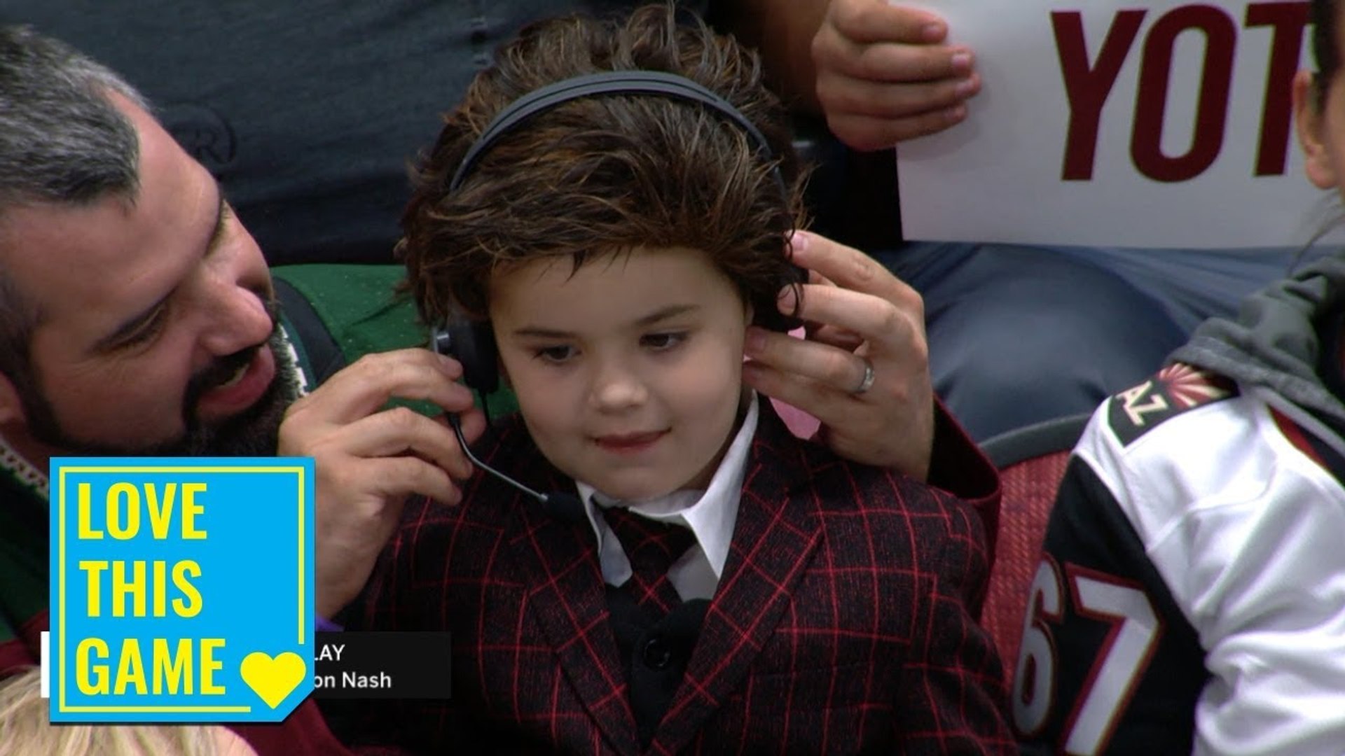Little kid dresses as Tyson Nash at Coyotes game