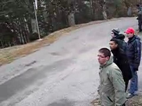 Rallye Sébastien Loeb frole un gendarme