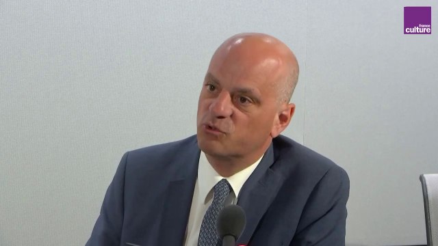 Jean-Michel Blanquer : Le fondamentalisme islamiste dans certains territoires a fait que certaines petites filles vont à l’école le plus tard possible