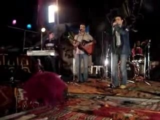 Tafsut Music Band chante contre le racisme