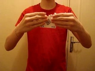 Tour de carte levitation