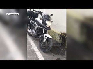 Kalimtarët ngrejnë makinën për të nxjerrë të aksidentuarin, izraelitja ndërron jetë