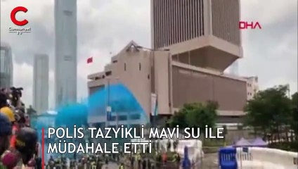 Polis tazyikli mavi su ile müdahale etti