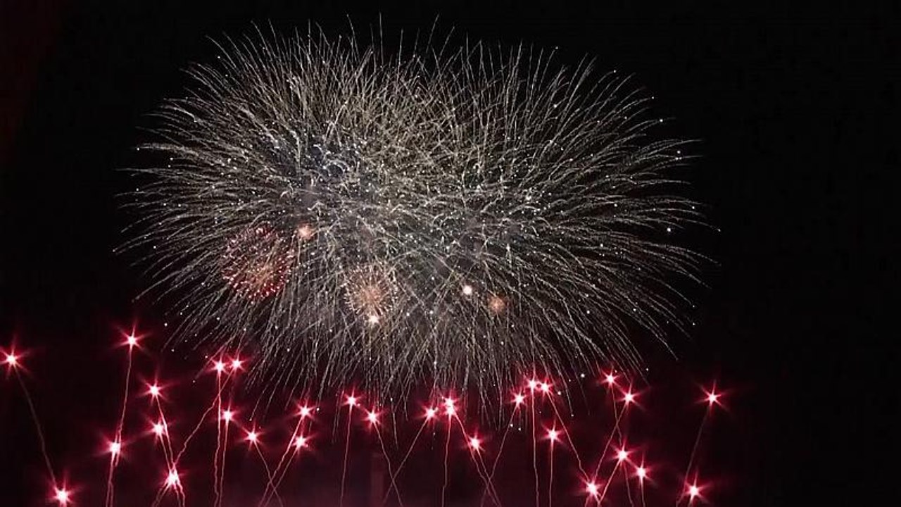 Pyronale Havai Fişek Dünya Şampiyonası Berlin semalarını aydınlattı