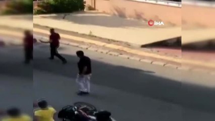 Kurye ve müşteri arasındaki arbede kamerada