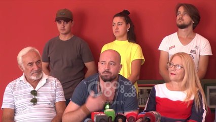 RTV Ora - “Kopshti i qershive” në Korçë, vepra e Çehov, premierë tek “Andon Zako Çajupi”