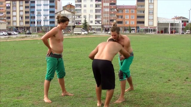 Ülke ülke gezip farklı kültürleri araştırıyorlar - SAMSUN