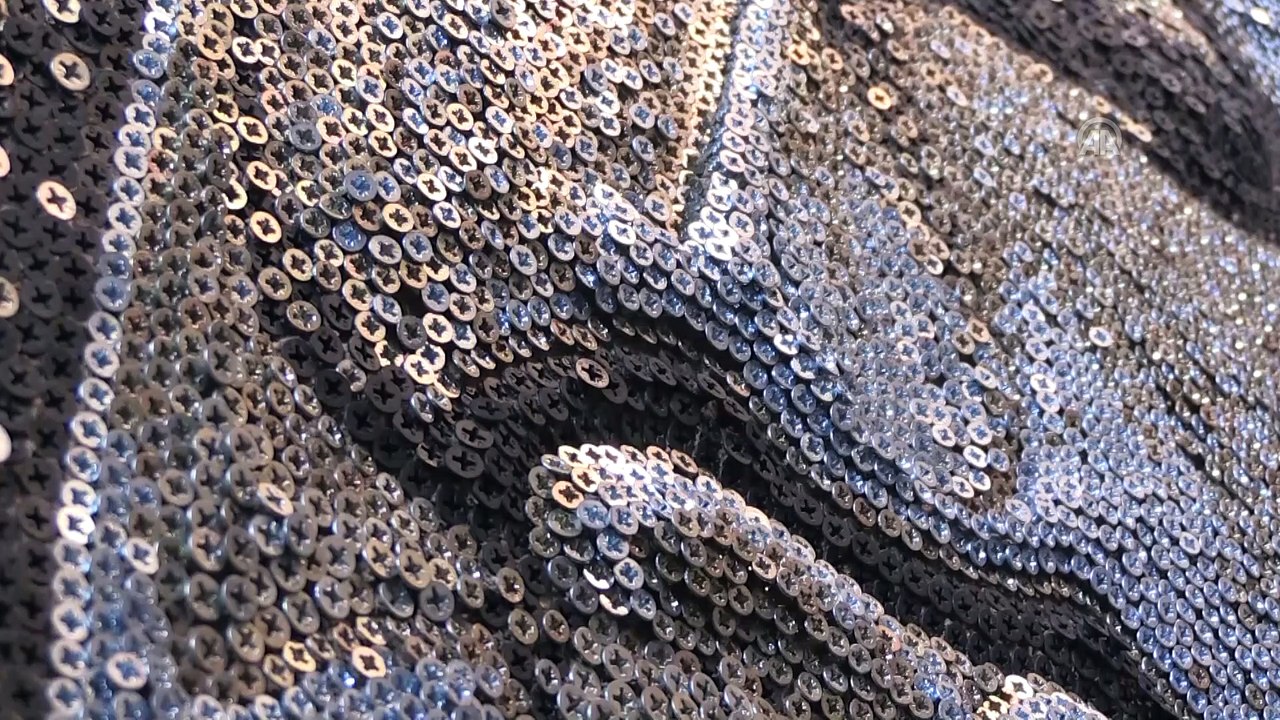 Arnavut sanatçı 250 bin vidayla Atatürk portresi yaptı - NİĞDE