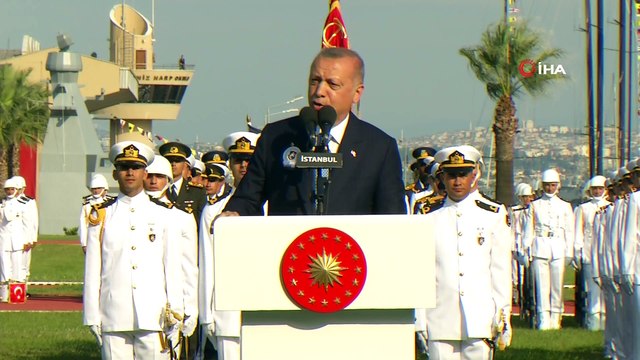 Cumhurbaşkanı Erdoğan: 'Kötü komşular bizi ev sahibi yaptı, şimdi bu millet silahlı ve silahsız insan aracını kendisi üretiyor'
