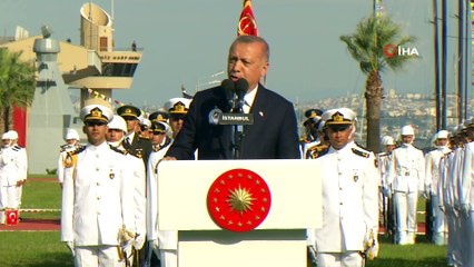 Cumhurbaşkanı Erdoğan: 'Kötü komşular bizi ev sahibi yaptı, şimdi bu millet silahlı ve silahsız insan aracını kendisi üretiyor'