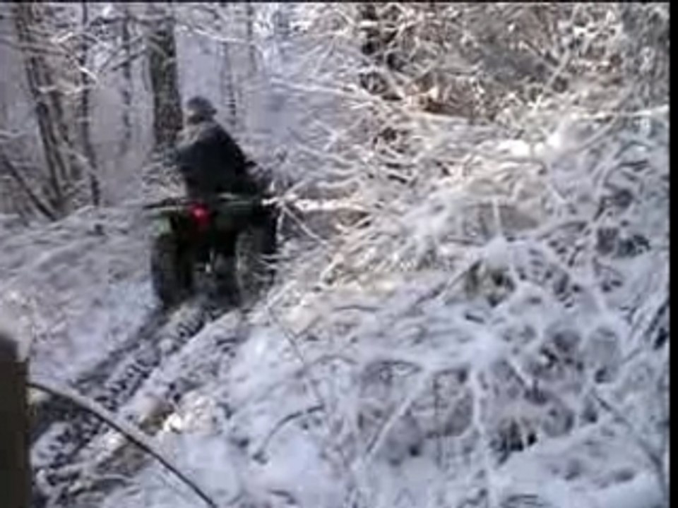 Un quad dans la neige