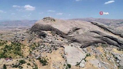 Terörden arındırılan Kefrun Kalesi dağcı ve yamaç paraşütçülerini bekliyor