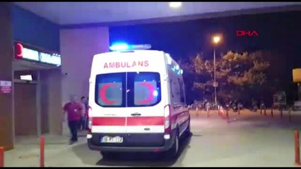 Bursa'da iki otomobil çarpıştı: 10 yaralı