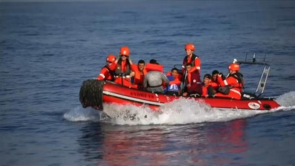 El barco humanitario alemán Alan Kurdi rescata a 13 migrantes en el Mediterráneo