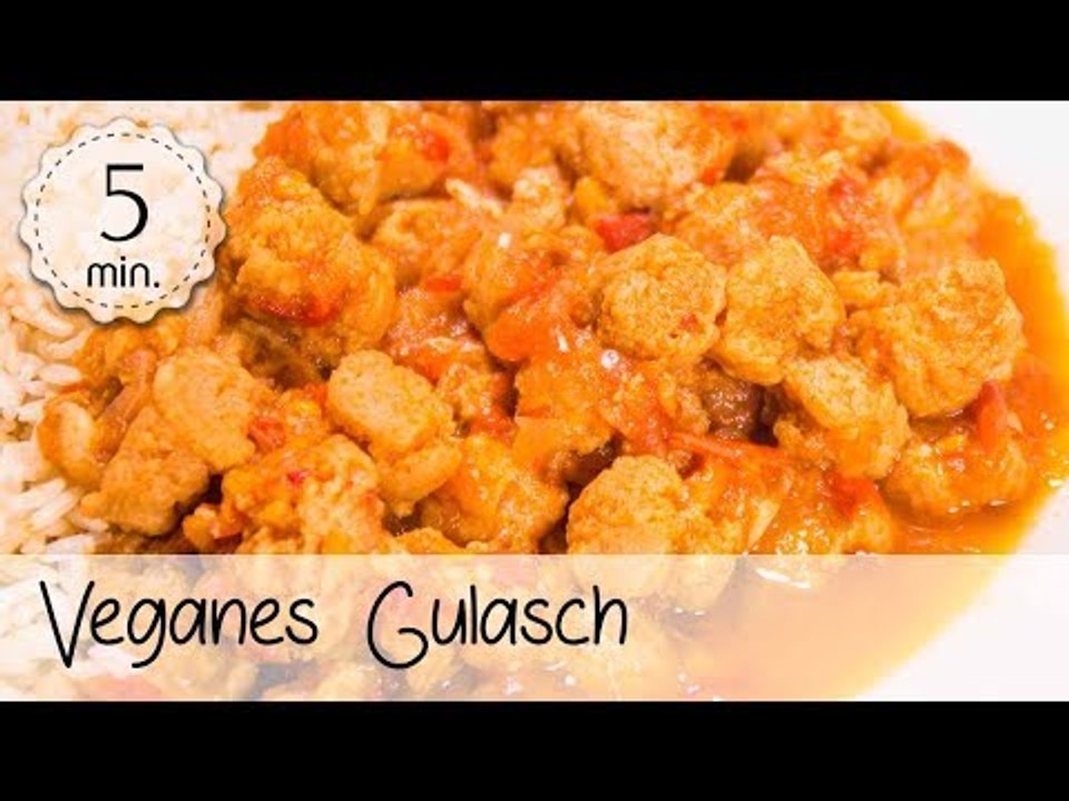 Veganes Gulasch - Gulasch Rezept Vegan - Gulasch Schnell und Einfach | Vegane Rezepte ♡