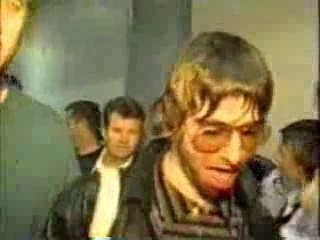 Oasis - Behind the Music 4