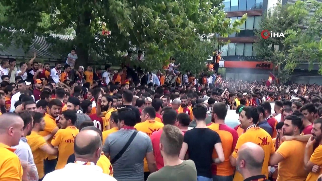 Galatasaray taraftarı Falcao'yu bekliyor
