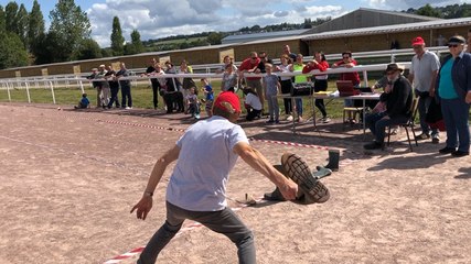 Lancer de bottes et montgolfière à la fête franco-britannique
