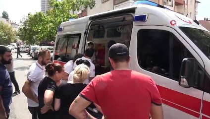 Maltepe'de korkutan yangın... Eskicide çıkan yangın 3 binaya sıçradı