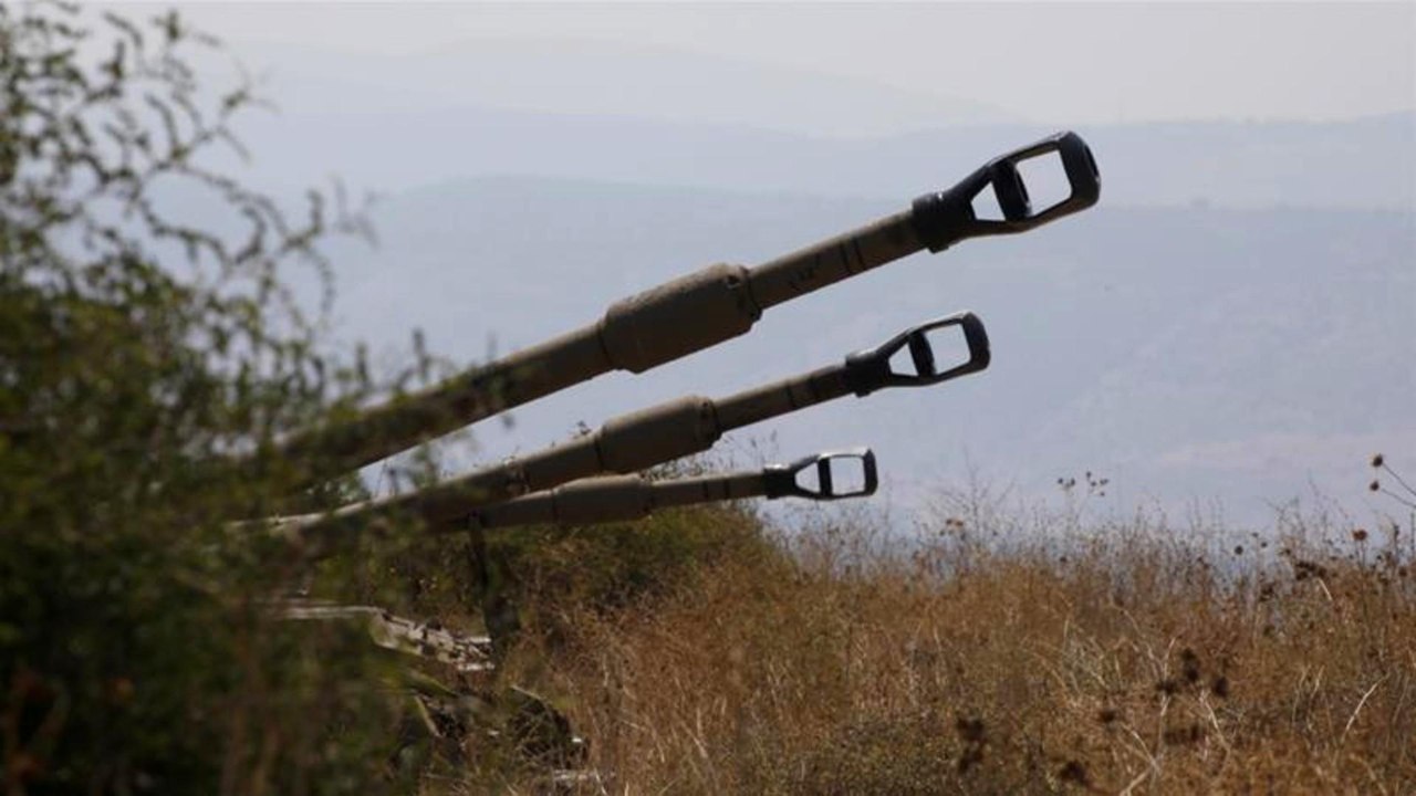 Israeli army fires into Lebanon after Hezbollah missile attack