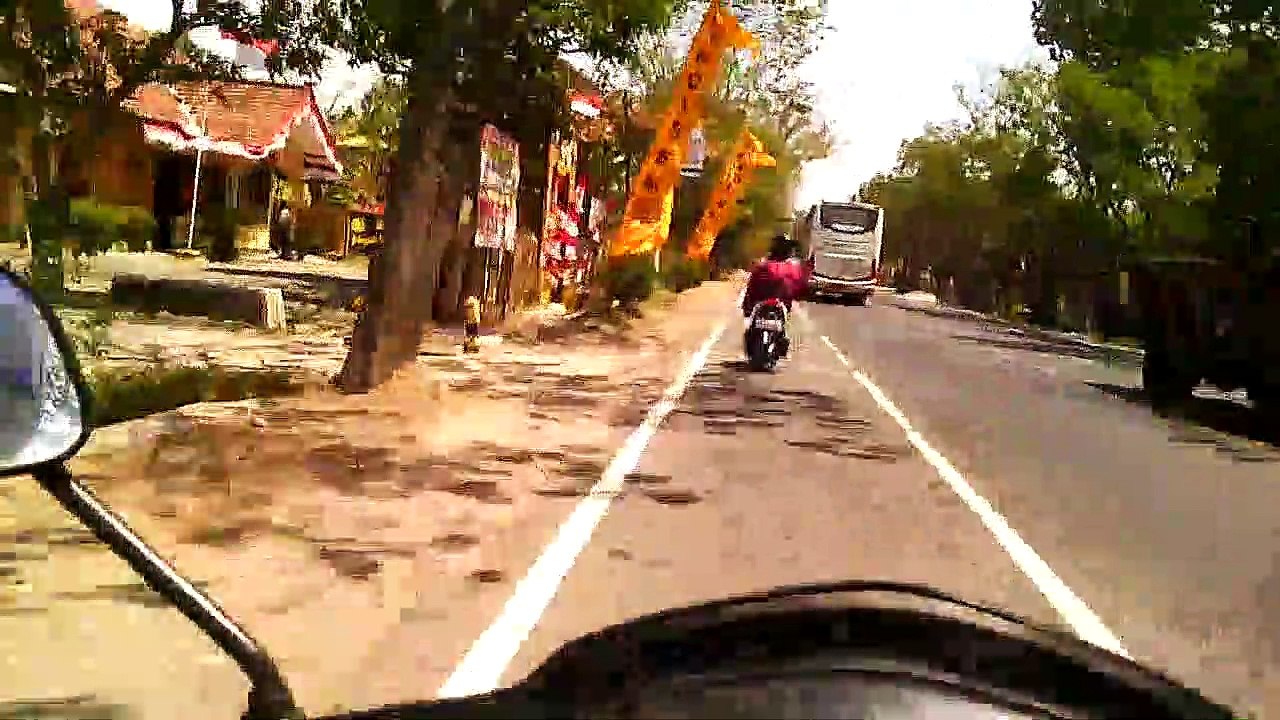 Q   city  road    honda  revo 2015
