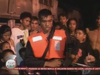 Download Video: WATCH: Scenes from Cebu search and rescue operations