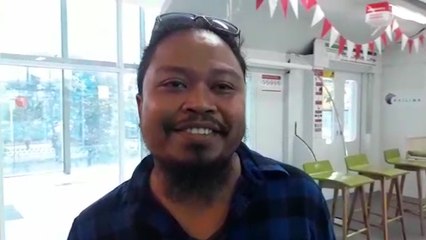 Nyanyi di Dalam Railink, Is Pusakata Teringat saat Jadi Pengamen Kereta