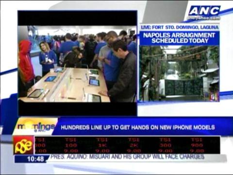 Hundreds lined up for new iPhones