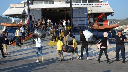 Μυτιλήνη: Σε εξέλιξη η επιχείρηση μετακίνησης 1500 μεταναστών και προσφύγων