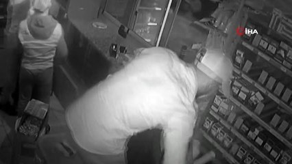 Hırsızlık çetesinin nefes kesen operasyonla yakalanma anı kamerada