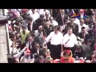 Rakyat Antusias Sambut Jokowi dan JK