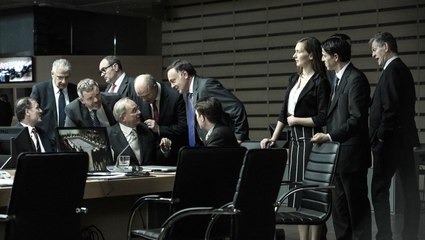 Adults in the Room - Bande-annonce