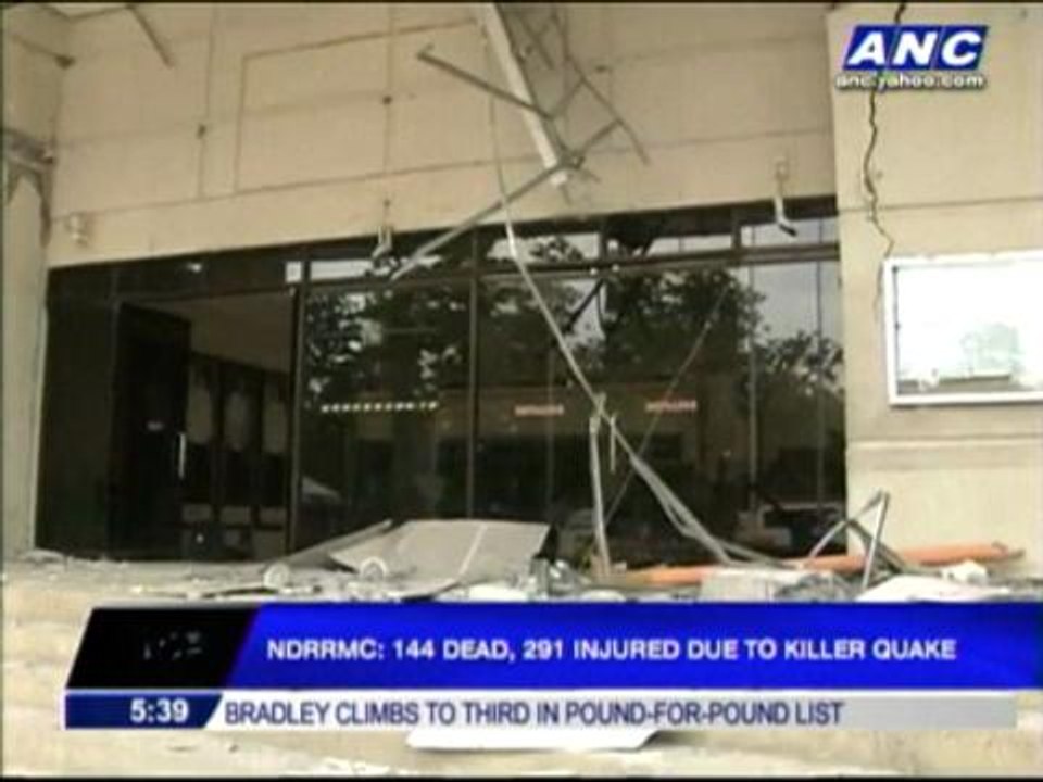 PNoy visits quake-hit Bohol, Cebu