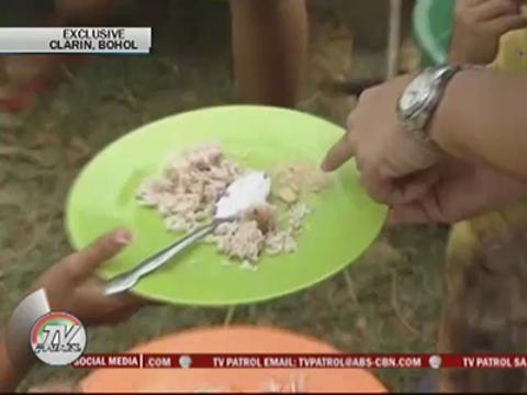 Short on food, Bohol quake survivors eat sugar with rice