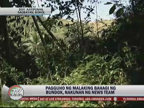 Aftershocks threaten search for landslide victims