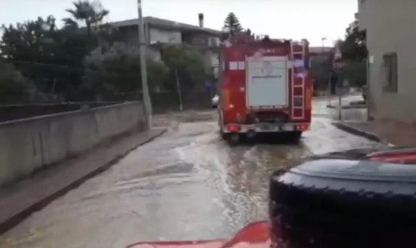 Cagliari - Maltempo, soccorse famiglie bloccate in un sottopasso (31.08.19)