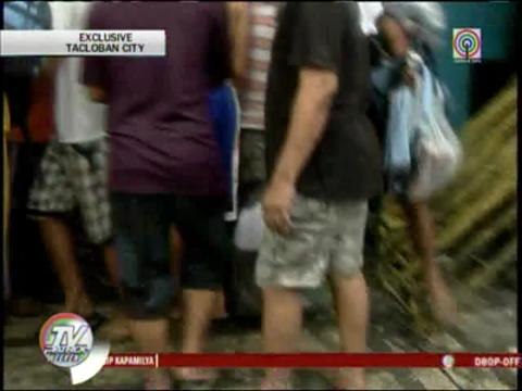 WATCH: Looting of Gaisano mall in Tacloban City