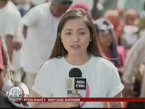 'Cash for work' provides jobs for 'Yolanda' survivors