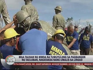 MMDA volunteers leave 'lanterns of hope' in Tacloban