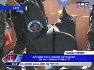 Bodies still being retrieved in Tacloban streets