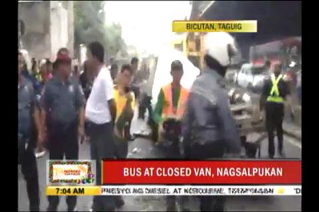 At least 21 dead as bus falls off Skyway