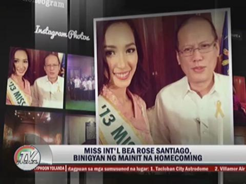 Miss International Bea Rose takes selfie with PNoy