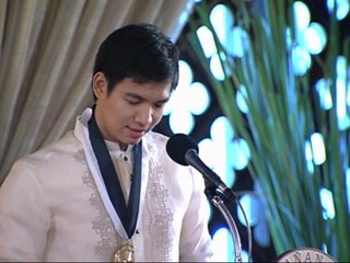 WATCH: Chris Tiu's inspiring message to 'narcissistic' youth ------