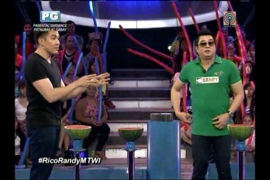 Randy Santiago plays 'Minute To Win It'
