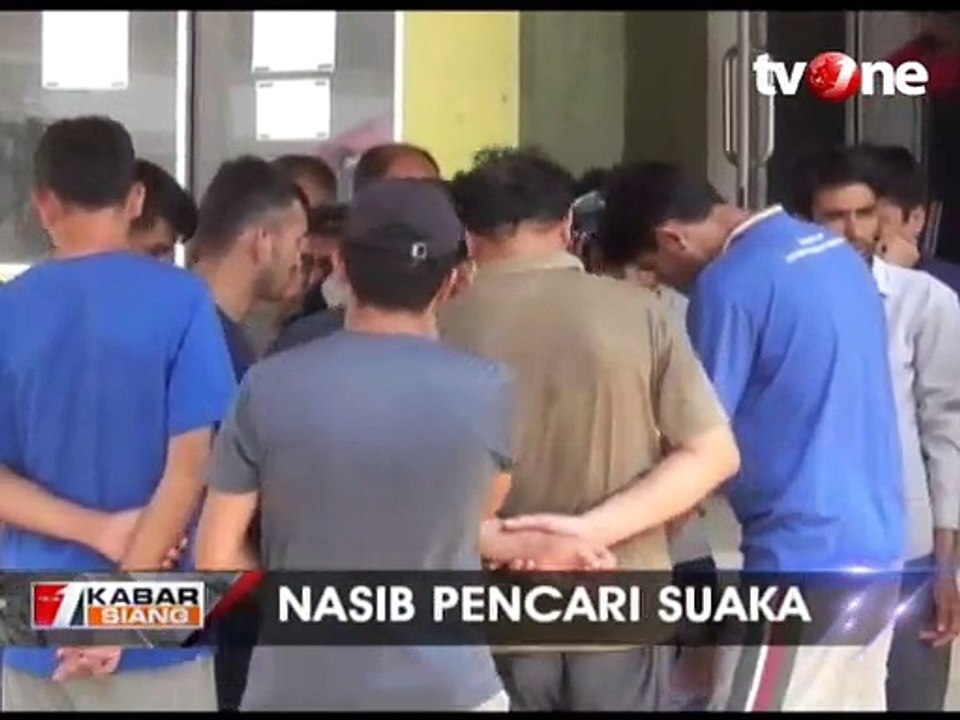 Ratusan Orang Masih Bertahan di Penampungan Sementara