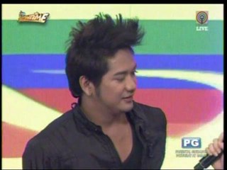 WATCH: 'Pogay' contestant comes out to parents on live TV