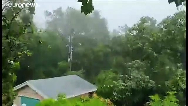 L'ouragan Dorian frappe les Bahamas de plein fouet, les Etats-Unis en état d'alerte