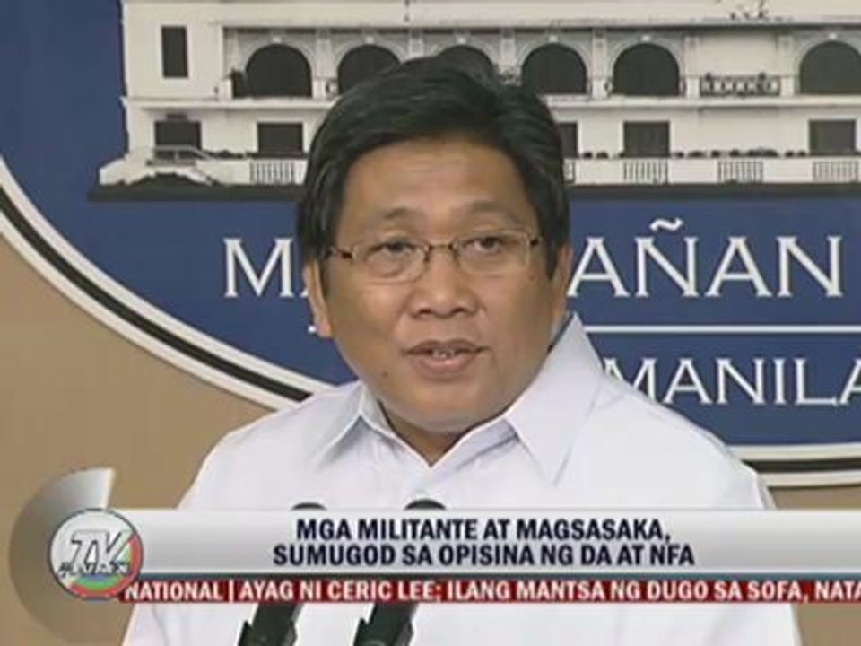 Farmers protest against rice smuggling